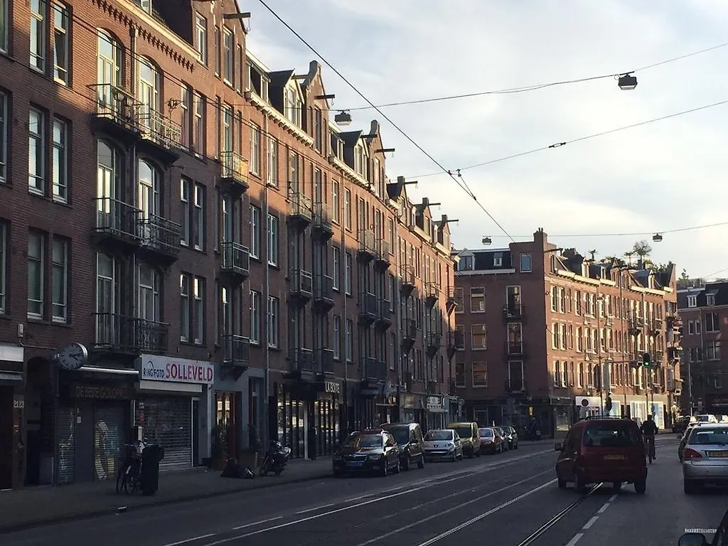 B&B Lola Amsterdam Bed & Breakfast